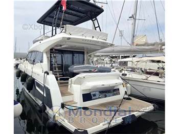 Prestige 460 flybridge
