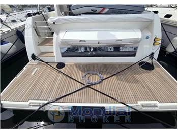 Prestige 460 flybridge