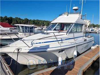Beneteau Antares 805 fly