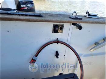Beneteau Antares 805 fly