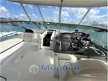 Cruisers yachts Cruiser 500 express