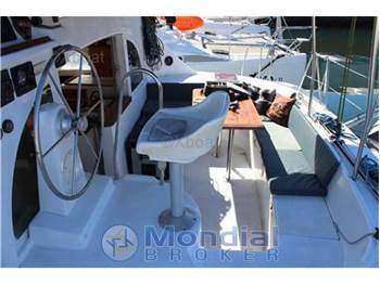 Lagoon 380