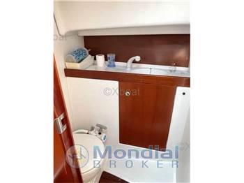 Beneteau Antares 760