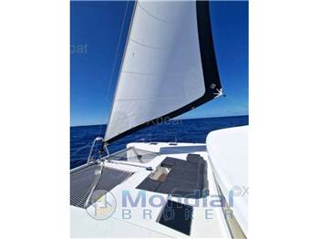 Lagoon 52s