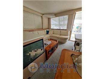 Hatteras 50 convertible
