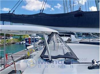 Lagoon 380 s2