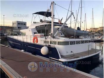 Lagoon Power 43