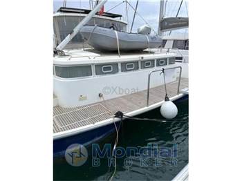 Lagoon Power 43