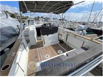 Beneteau Flyer 8.8 sundeck
