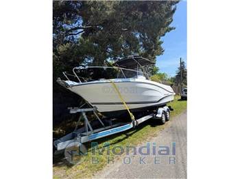 Jeanneau Cap camarat 7.5 cc