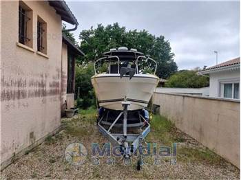 Jeanneau Cap camarat 7.5 cc