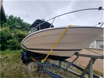 Jeanneau Cap camarat 7.5 cc