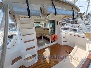 Jeanneau Prestige 36 fly