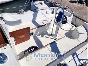 Beneteau Oceanis 321
