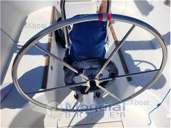 Beneteau Oceanis 321