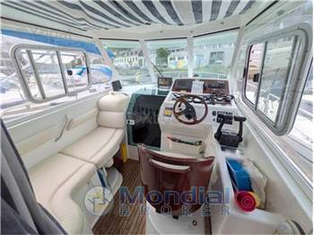 Beneteau Ombrine 960 timonier