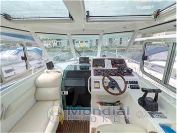 Beneteau Ombrine 960 timonier