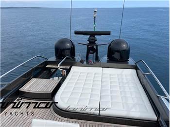 Pershing Pershing 82