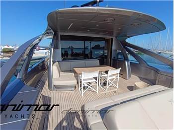 Pershing 7X