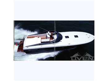 Itama 48'