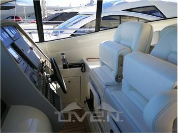 Pershing 56 Hard Top 56