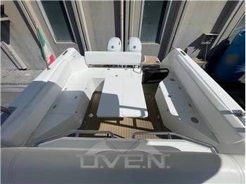 PYXIS YACHT 30 W.A. fishing