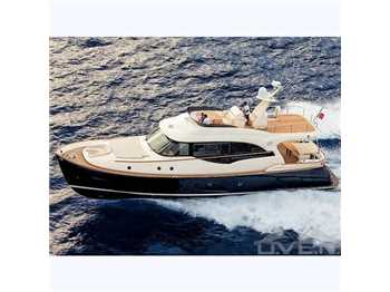 Mochi craft  Dolphin 64 cruiser