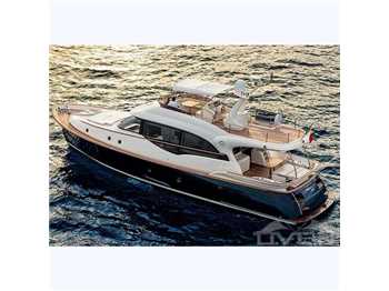 Mochi craft  Dolphin 64 cruiser
