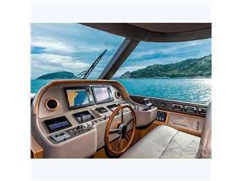 Mochi craft  Dolphin 64 cruiser