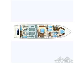 Ferretti 830 fly