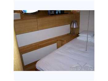 Magnum marine 53 53' hard top