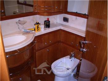 Ferretti Craft 880 fly