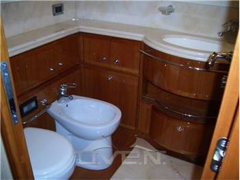 Ferretti Craft 880 fly