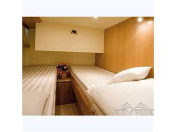 Cantiere Estensi Main 530