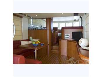 Cantiere Estensi Main 530