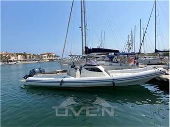 Capelli 38 Tempest 38 ht