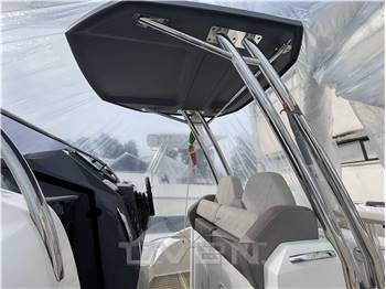 Capelli 38 Tempest 38 ht