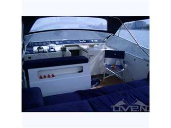 Baia 40' open