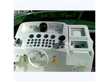 Magnum marine 40' sport