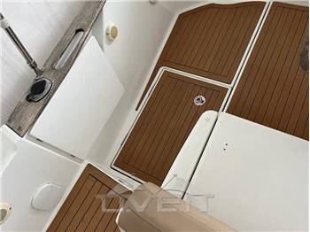 Jeanneau Cap Camarat  850
