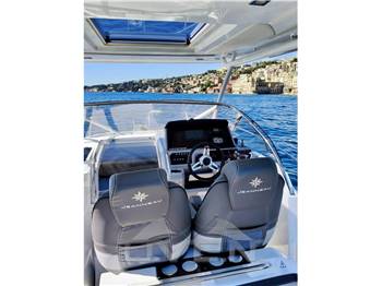 JEANNEAU CAP CAMARAT 9.0 Walk Around