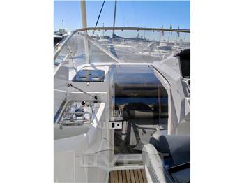 JEANNEAU CAP CAMARAT 9.0 Walk Around