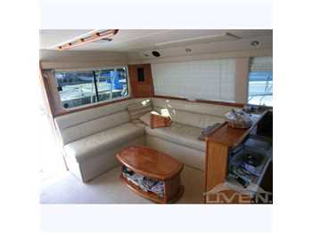 Riviera 47 47 fly