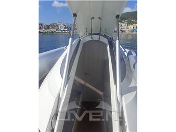 Panamera Yacht P100