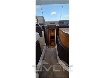 FERRETTI CRAFT 470 fly