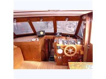 Motomar 53'