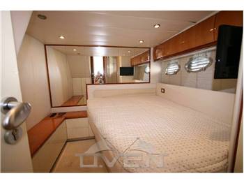 Pershing 65 65 hard Top