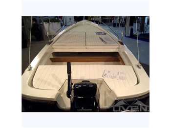 Oven yacht Lancia500