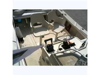 Mako marine 251