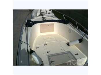 Mako marine 251